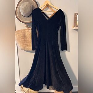 Stunning Vintage Black Velour Velvet Feel Maxi Dress Smart Set Long Sleeve